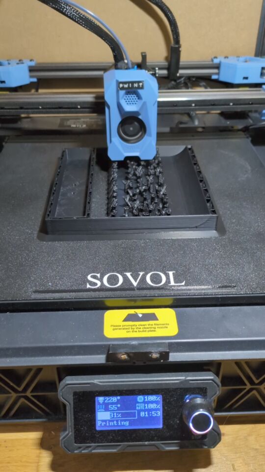 Reflex port being printed full of supports that will be covered